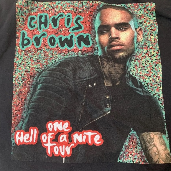 Chris Brown 2015 One Hell Of A Night Tour Tee Small Rap T-Shirt 2 Sided Rare - Picture 2 of 5